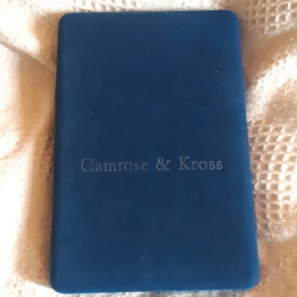 Camrose & Kross 20 Inch Faux Pearl Necklace In Original Case, Vintage - Picture 7 of 13